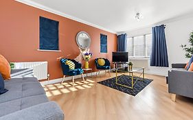 The Woodlands, Shortstay, Ideal For Families, Relocation, Contractors, Travel Stay